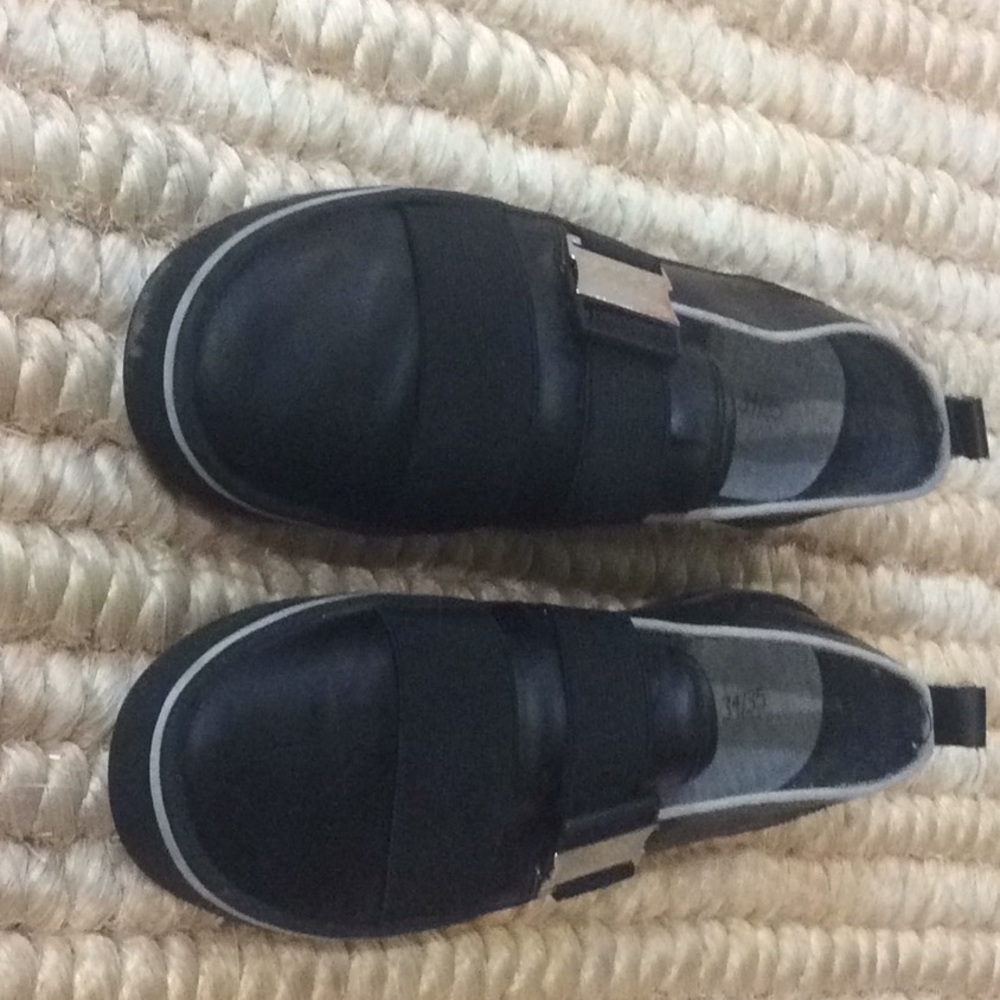 Zara footwear black leather girl shoes 34/35 - Picture 4 of 8